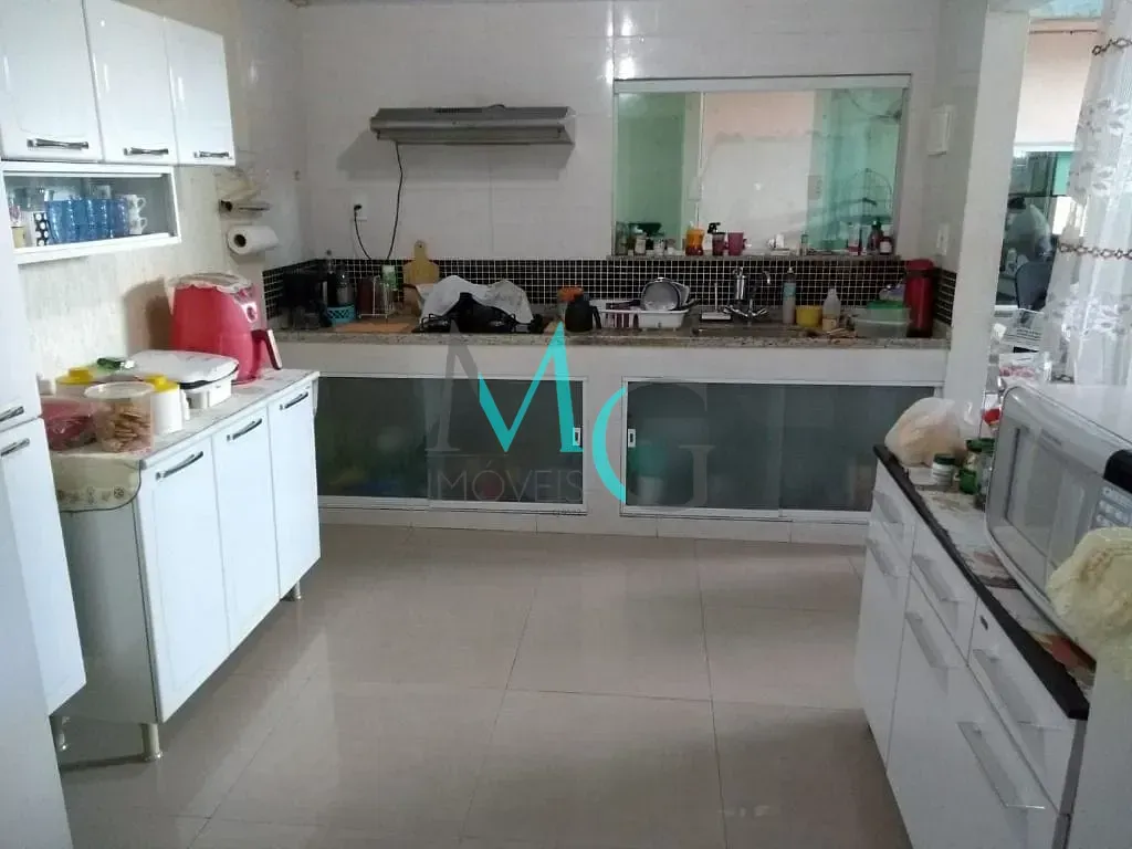Imagem Casa com 3 dormitórios à venda, 250 m² por R$ 850.000 - Campo Grande - Rio de Janeiro/RJ
