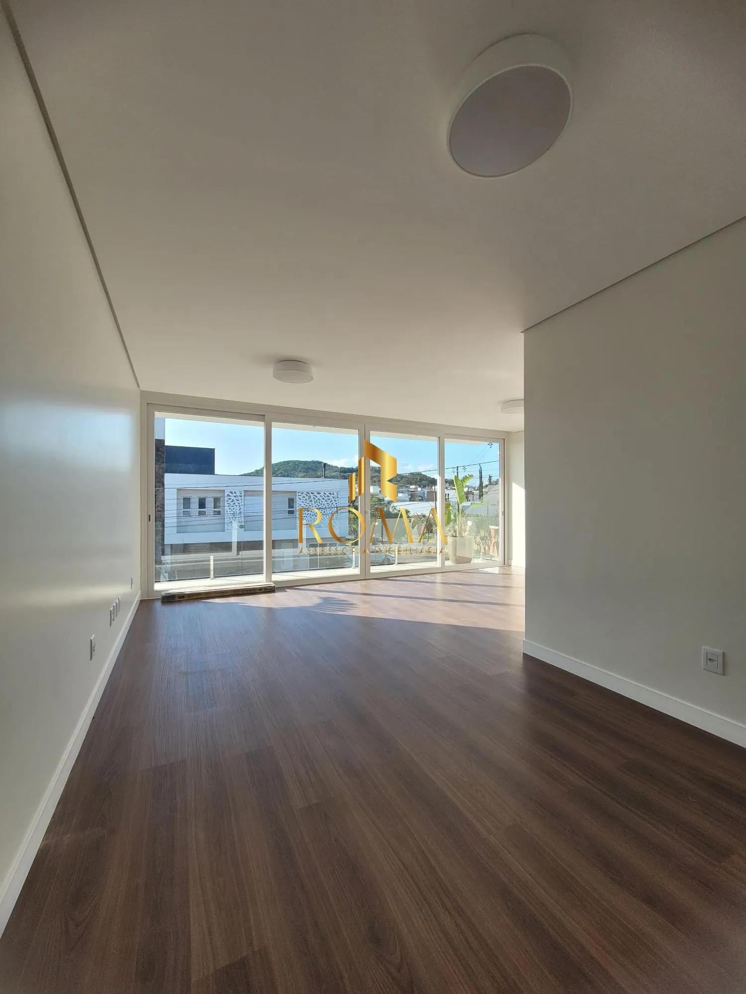 Imagem Sua Casa dos Sonhos no Condomínio Tomazetti!