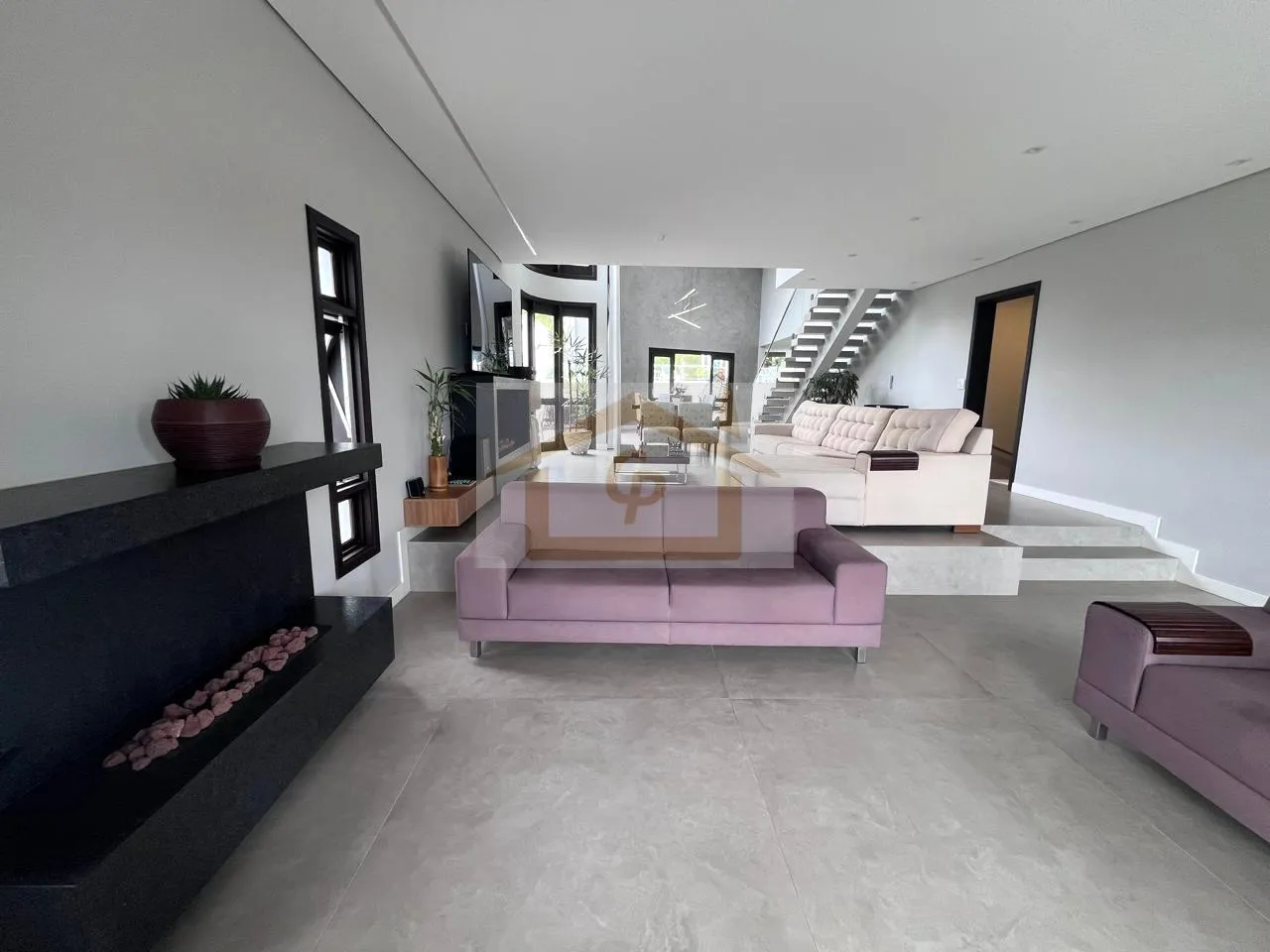 Imagem Casa Sustentável de Alto Padrão | 5 Suítes | 550m² | Mobiliada