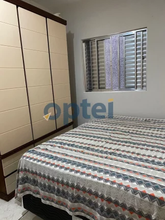 Imagem Sobrado à venda em São Paulo-SP, Vila Liviero: 3 quartos, 1 suíte, 1 sala, 2 banheiros, 2 vagas de garagem, 190m². Venha conferir!