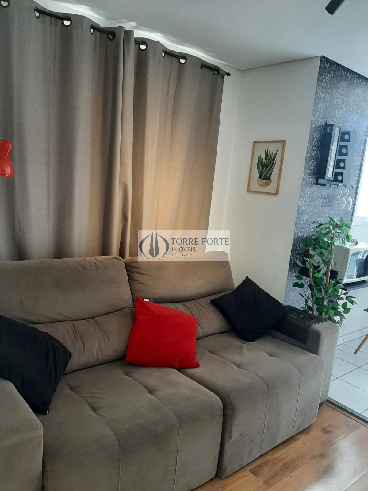 Foto do imóvel Apartamento Mobiliado na Vila Granada: 1 Dorm com Vaga e Academia em Rua Alcacer