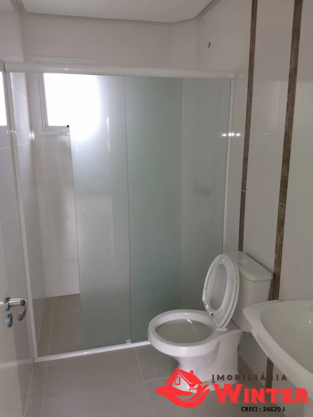 Imagem Apartamento novo, com 3 dormitórios e 2 box no centro de Feliz.