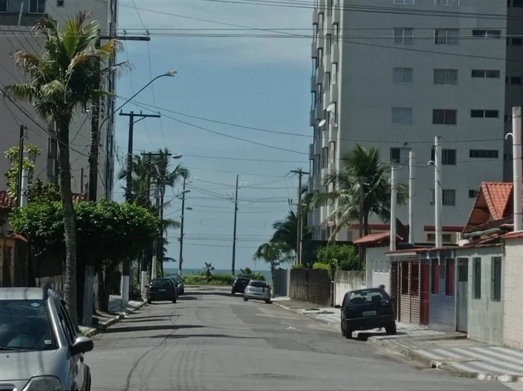 Imagem Festival de Casas e casas de em condominio, Praia Grande - SP