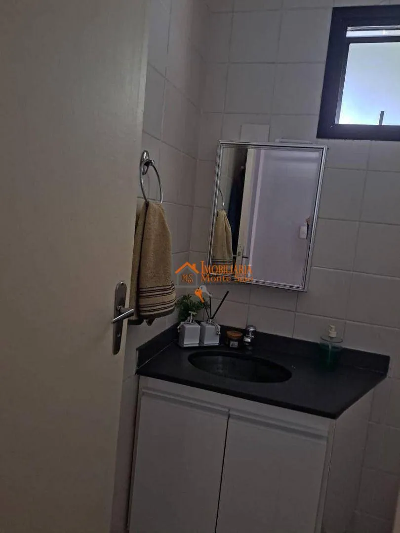 Imagem Sobrado com 3 dormitórios à venda, 200 m² por R$ 906.000,00 - Jardim Palmira - Guarulhos/SP