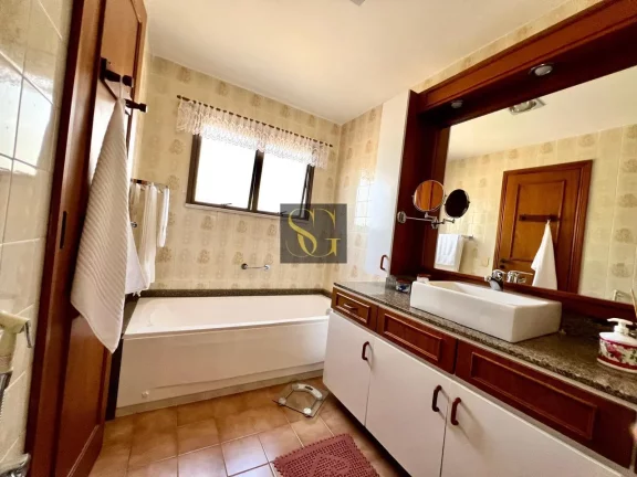 Imagem Apartamento para Venda em Teresópolis, Agriões, 4 dormitórios, 1 suíte, 4 banheiros, 2 vagas