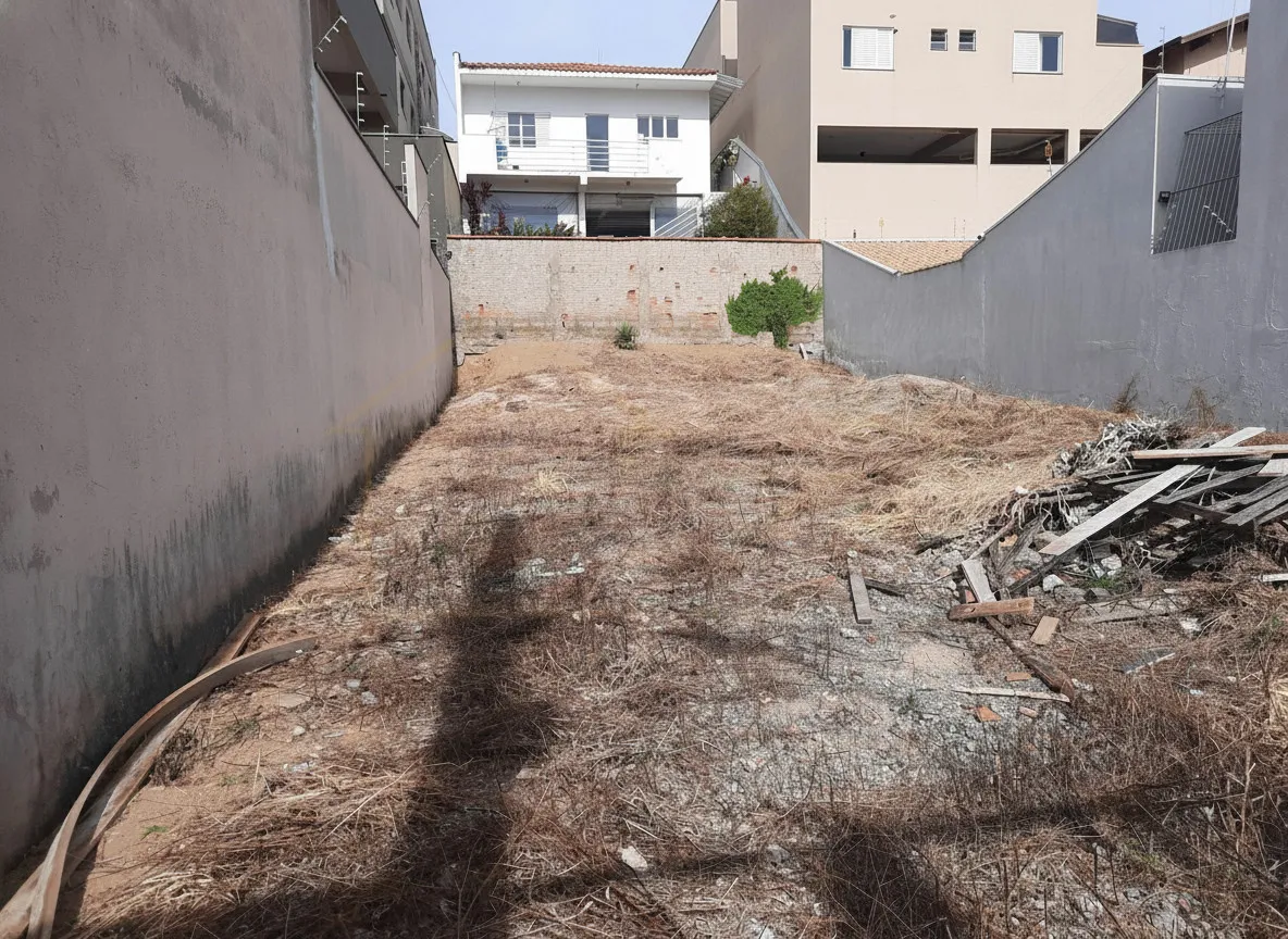 Imagem Terreno 250 m² à venda em Jardim das Hortênsias, Poços de Caldas