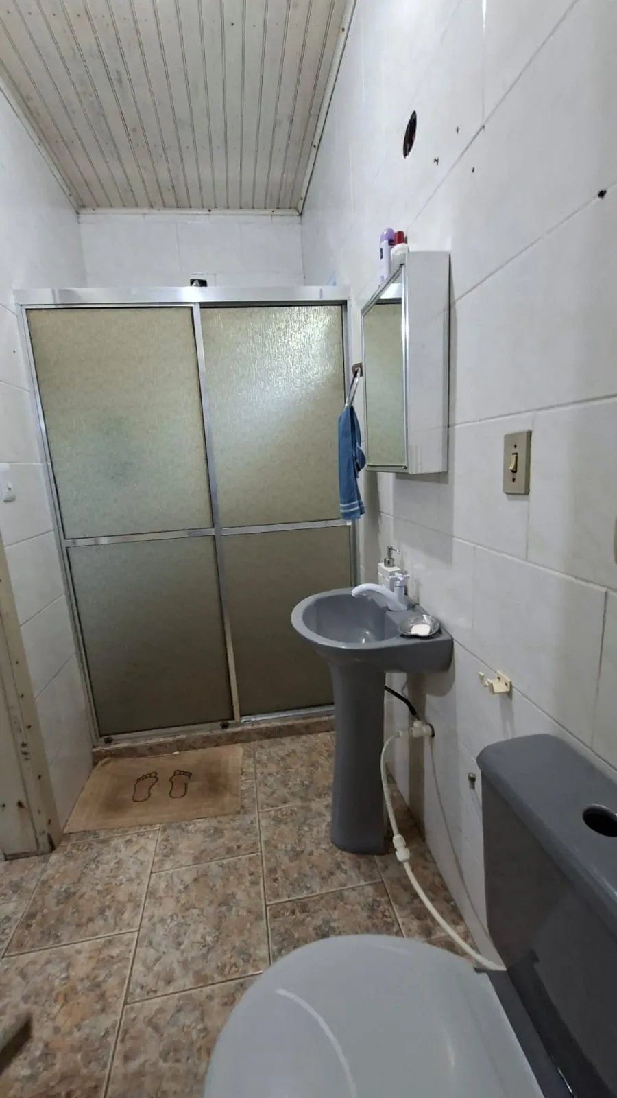 Imagem Casa com amplo pátio e excelente espaço no bairro Mendanha!