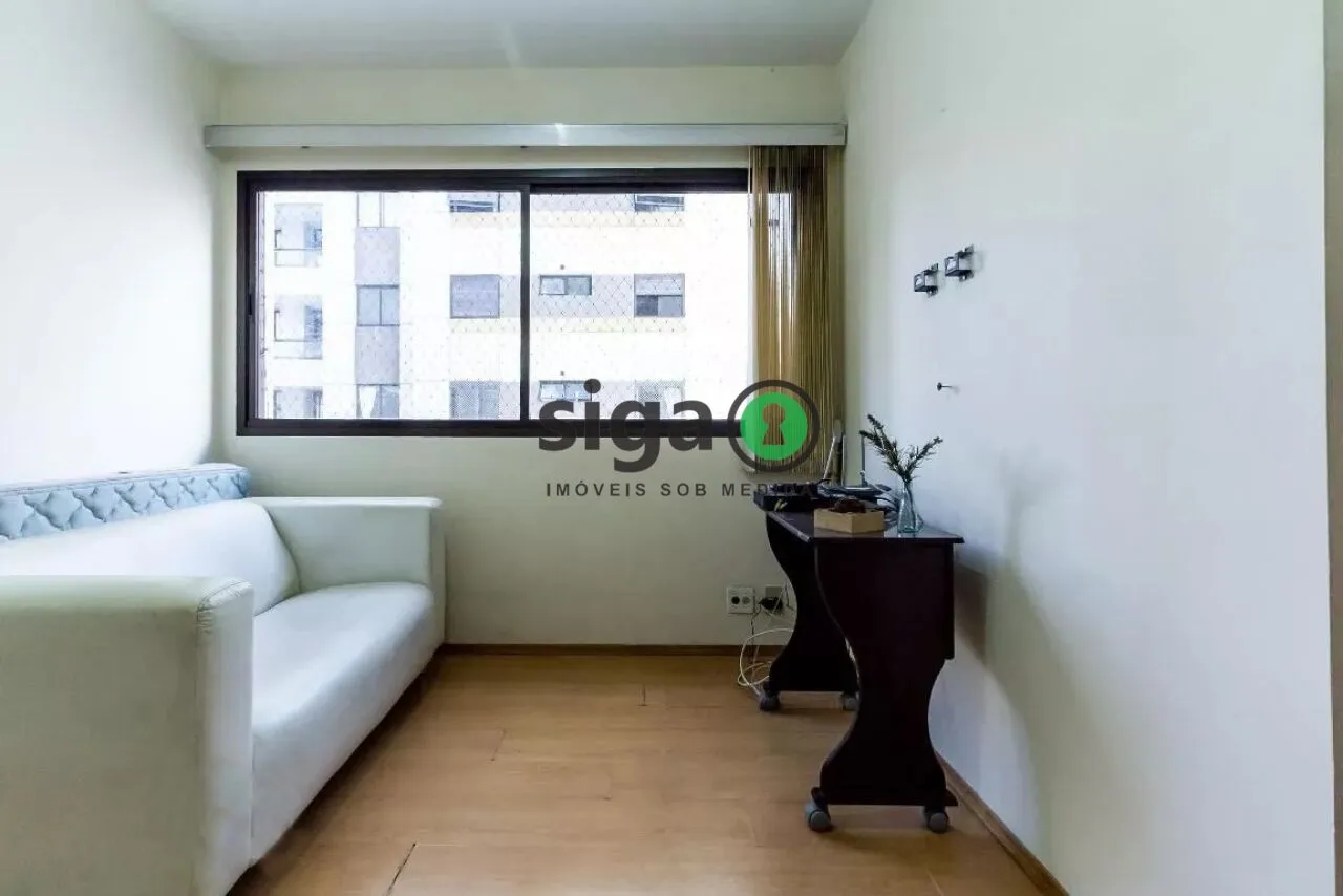 Imagem Apartamento 37 m² em Moema | 1 Dorm, Vaga Livre e Piscina no Condomínio