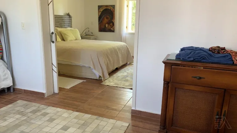 Imagem JARDIM SÃO NICOLAU., LINDA CASA. 2.500 M2 DE TERRENO.