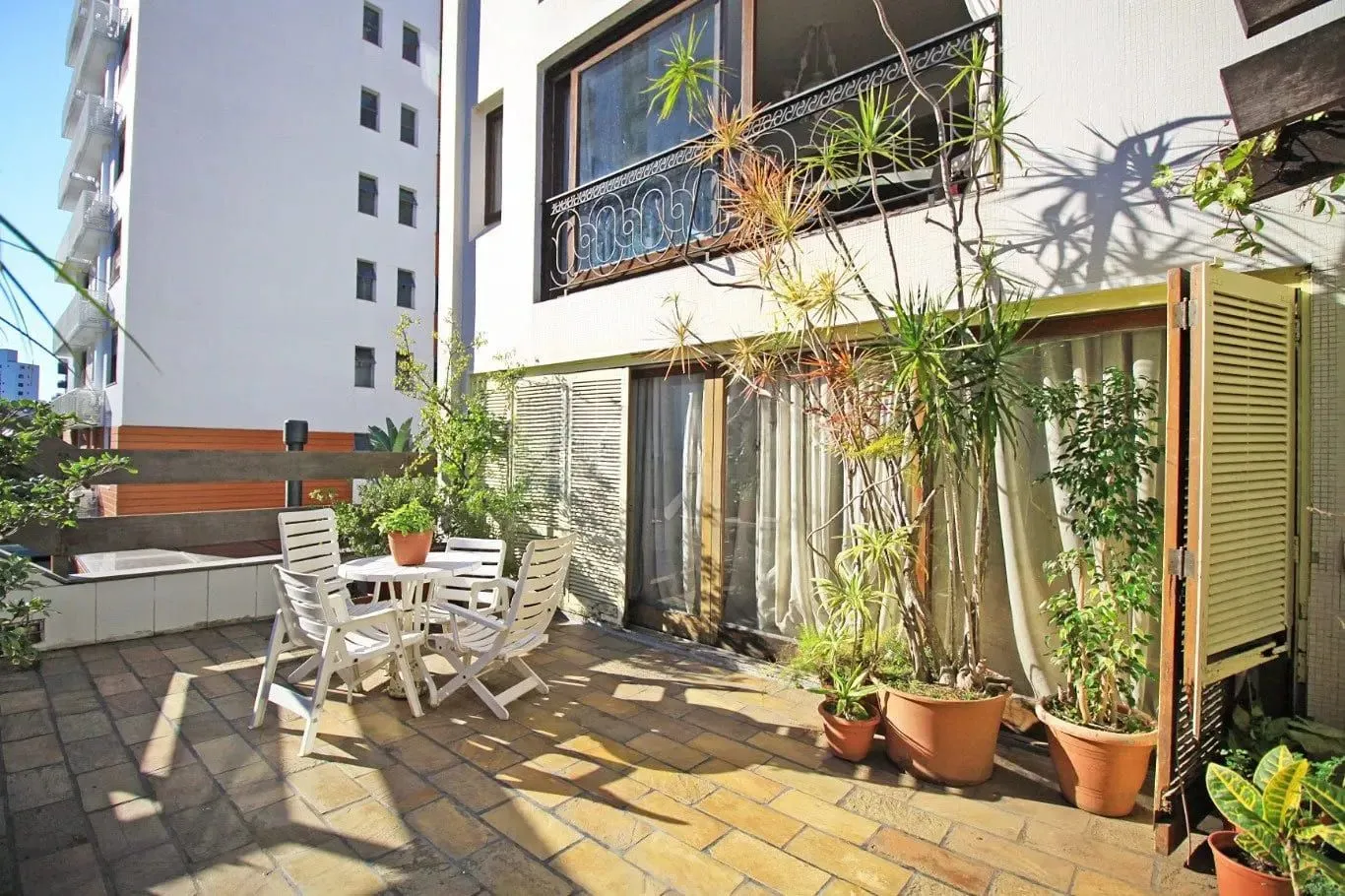 Imagem Apartamento Garden de 3 dormitórios à venda no Bairro Petrópolis.