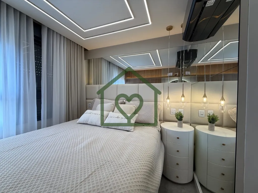 Imagem APARTAMENTO I 2 DORMITÓRIOS I 1 SUÍTE I MOBILIADO I VAGA I CRISTAL I ZONA SUL 
 
ABRIANOS vende ma...
