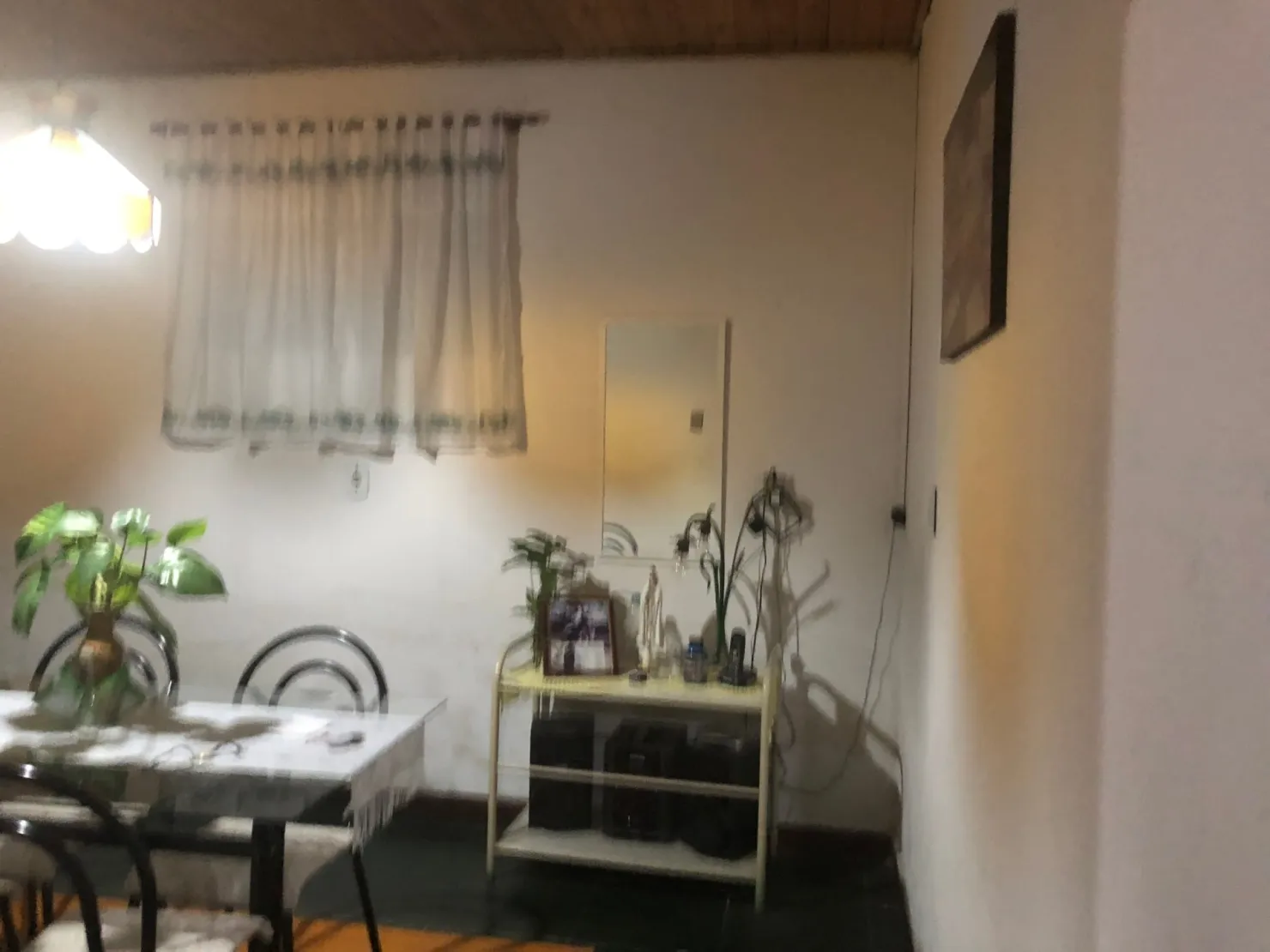 Imagem Casa à venda 2 Quartos, 4 Vagas, 250M², Jardim Eloyna, Pindamonhangaba - SP