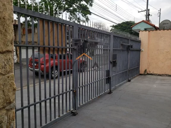 Imagem Sobrado para Venda em São Paulo, Cidade Patriarca, 3 dormitórios, 1 suíte, 2 banheiros, 8 vagas
