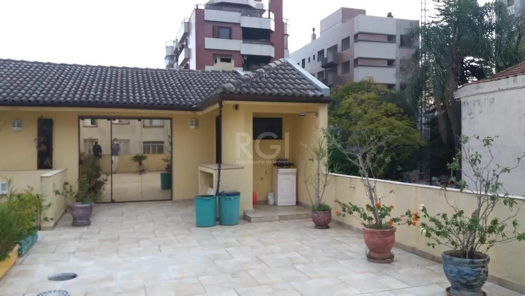 Imagem Casa para Venda - 300m², 5 dormitórios, sendo 1 suites, Bela Vista