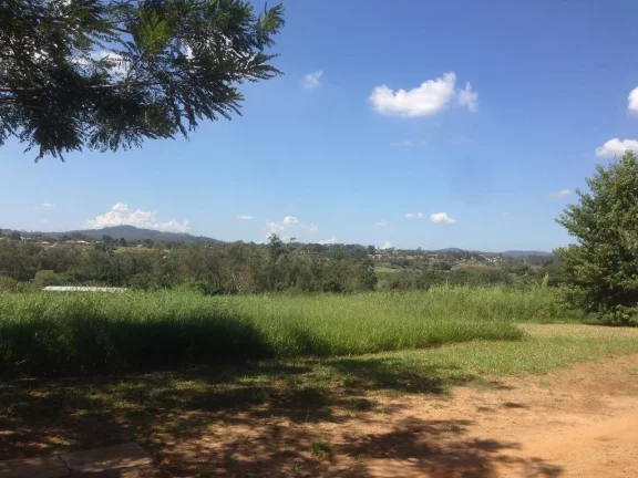 Imagem Sítio rural à venda, Jardim Nova Ipelândia, Suzano, 2000 metros da Rodovia Índio Tibiriçá.