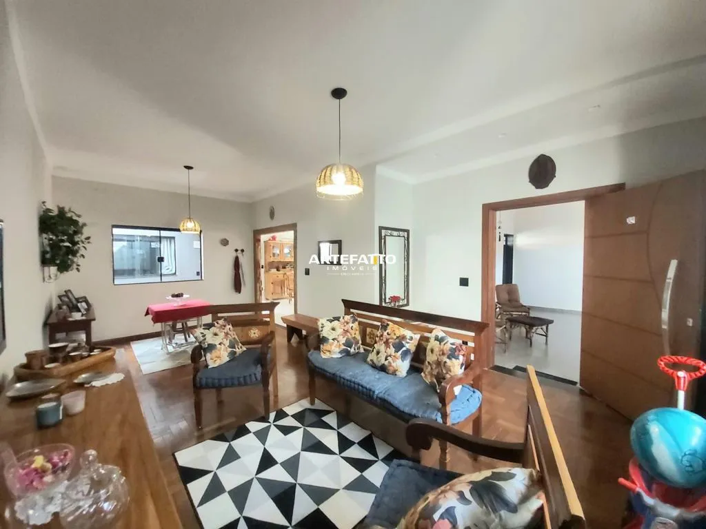 Foto do imóvel CASA A VENDA NO JARDIM PETRAGLIA em Rua Emílio Bertoni