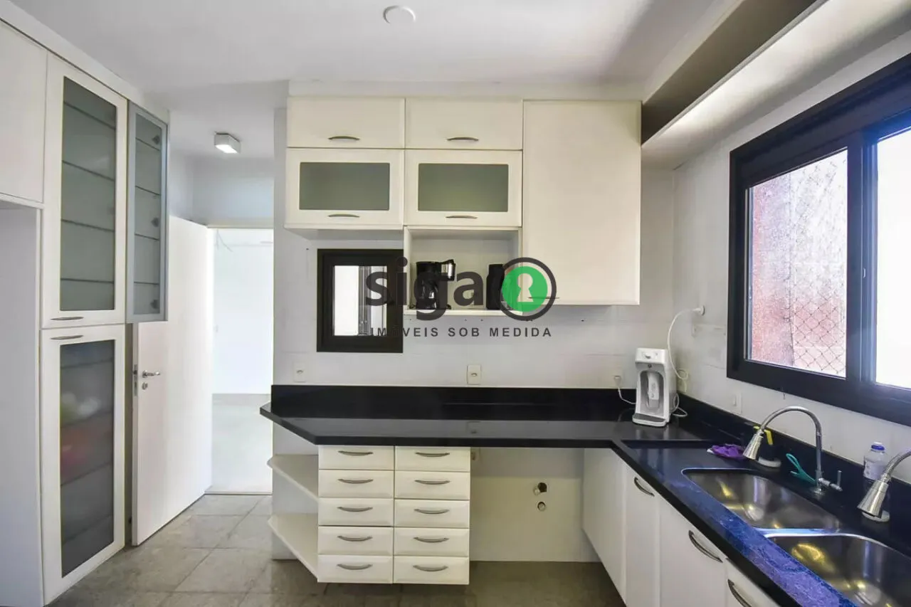 Imagem Apartamento 4 dormitórios + 4 vagas fixas