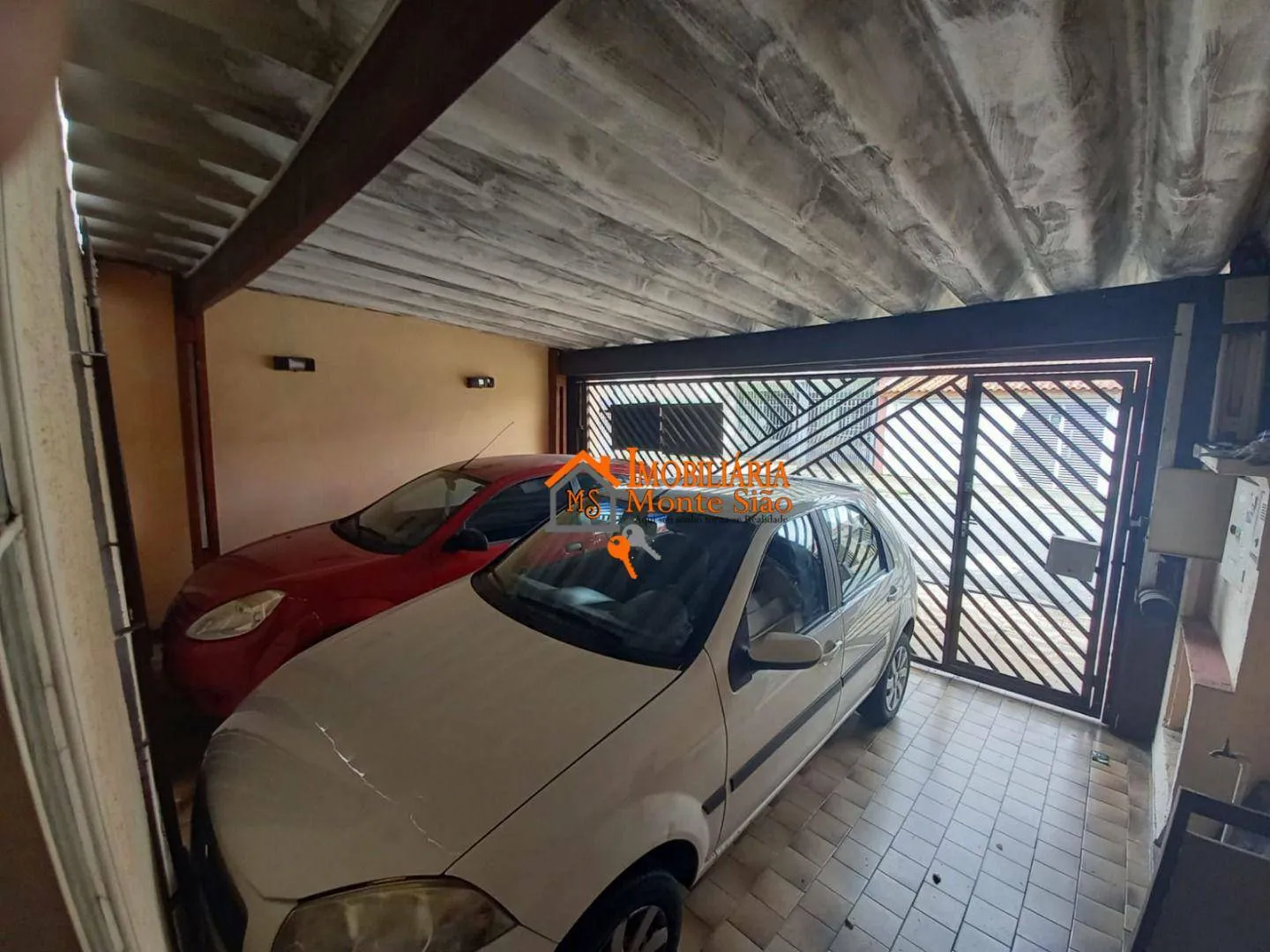 Foto do imóvel Casa com 2 dormitórios à venda, 150 m² por R$ 420.000,00 - Jardim Santa Mena - Guarulhos/SP