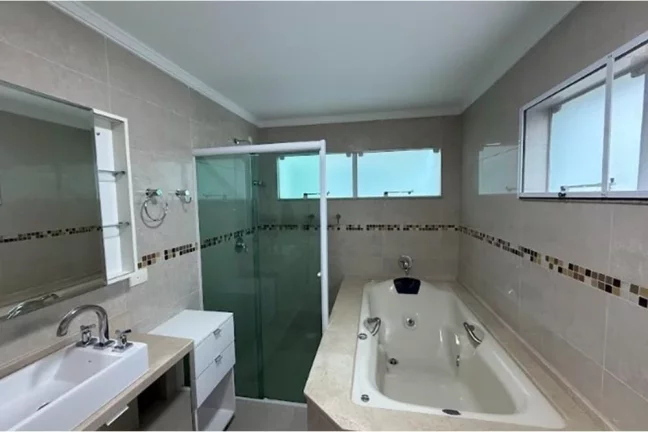 Imagem Casa para venda no bairro Ariribá em Balneário Camboriú