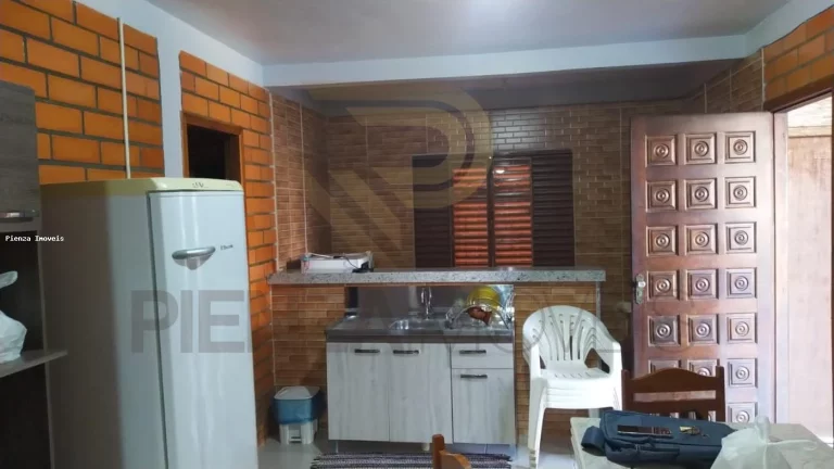Imagem Casa para Venda em Piratuba, Centro, 6 dormitórios, 4 banheiros, 3 vagas