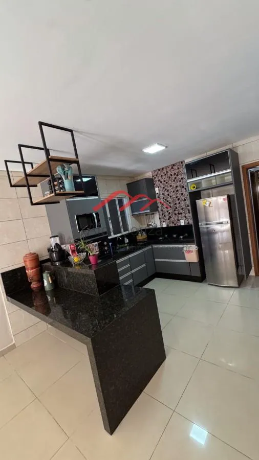 Imagem Sobrado para Venda em Hortolândia, Jardim Novo Cambuí, 3 dormitórios, 1 suíte, 3 banheiros, 2 vagas
