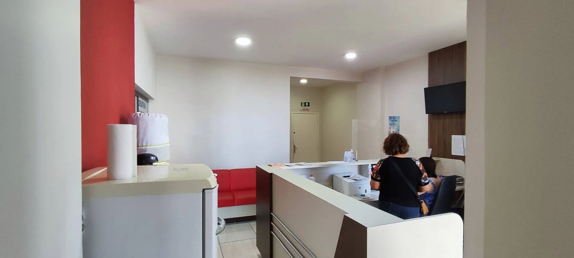 Imagem Oportunidade: Sala Comercial Usada em Cascavel - Centro - 89m² - Portaria 24h e Elevadores