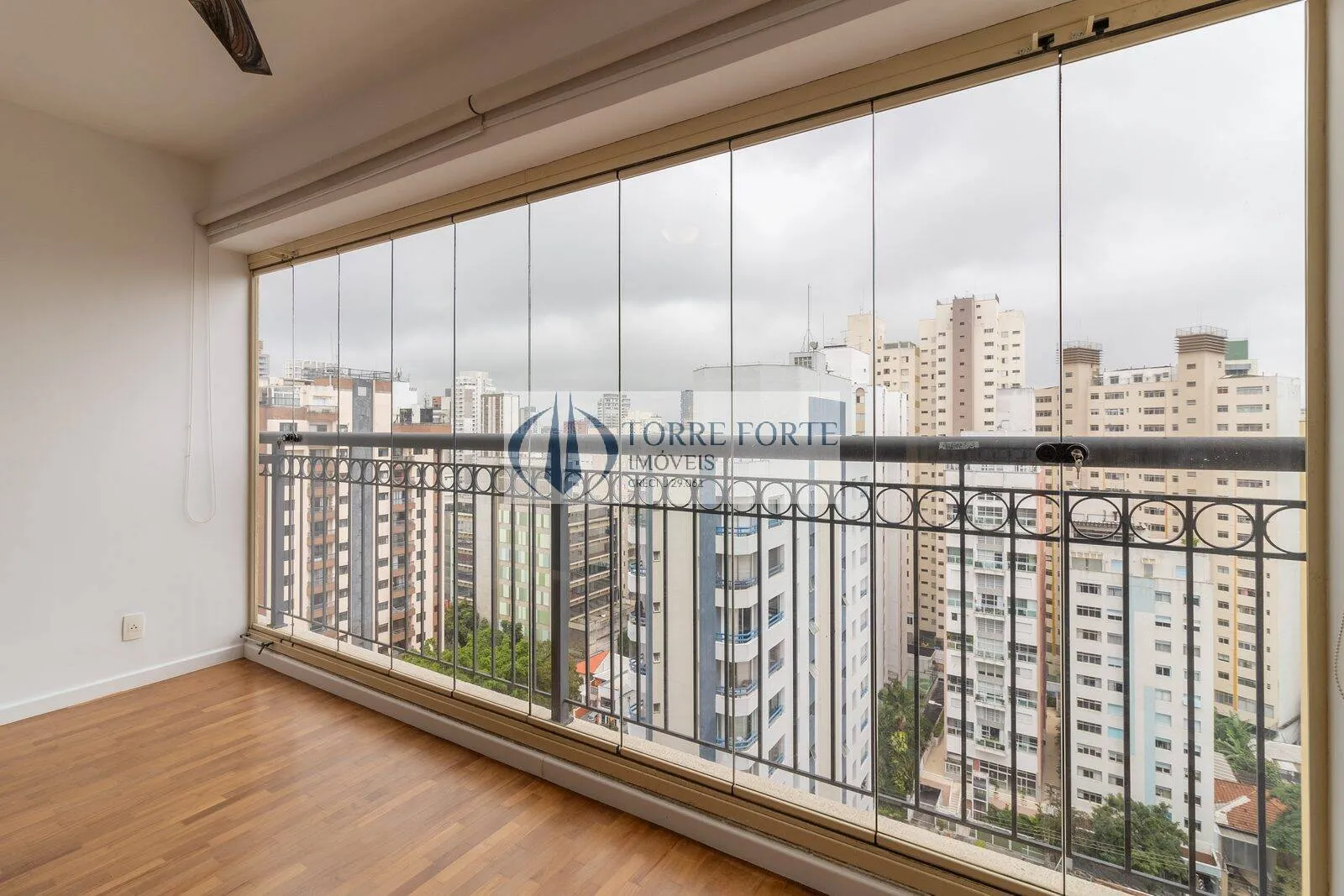 Imagem Ótimo apartamento com 108 m², 2 suítes, 2 vagas de garagem, em Pinheiros