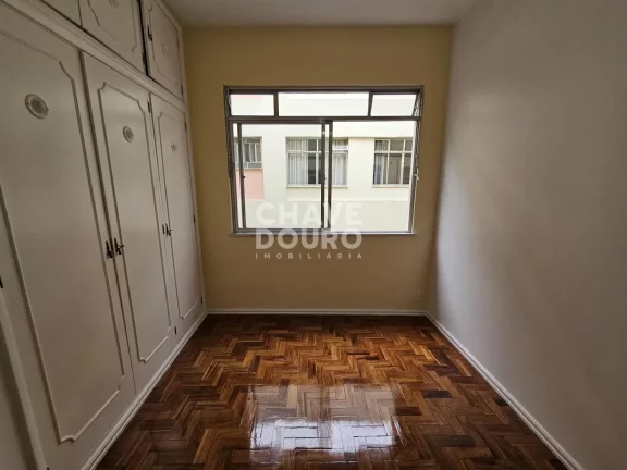 Imagem Apartamento de 1 quarto + 1 dependência próximo à Faculdade totalmente reformado!
