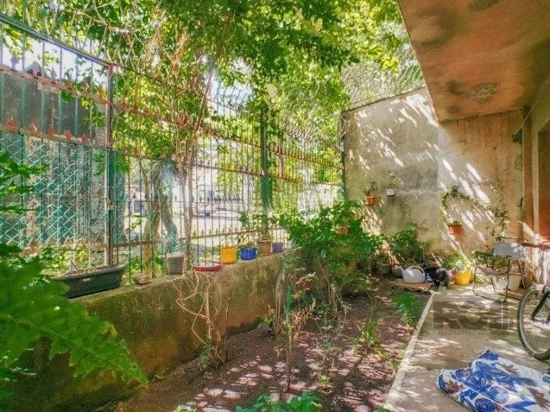 Imagem Apartamento Térreo com 02 dormitórios Na cidade Baixa em Porto Alegre/RS
