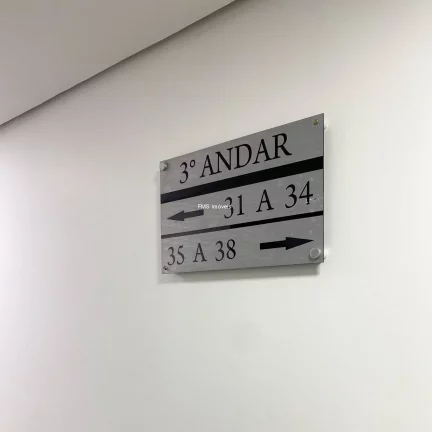 Imagem Conjunto Comercial de Alto Padrão na Consolação: 3 Salas, 1 Vaga, 84m² - Venda ou Locação em São Paulo-SP!