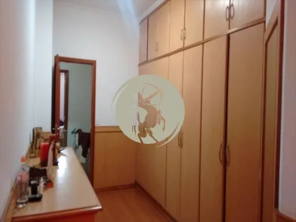 Imagem OPORTUNIDADE UNICA! APARTAMENTO PORTEIRA FECHADA, MOBILIADO COM REQUINTE E BOM GOSTO, NA RUA MAIS CH...