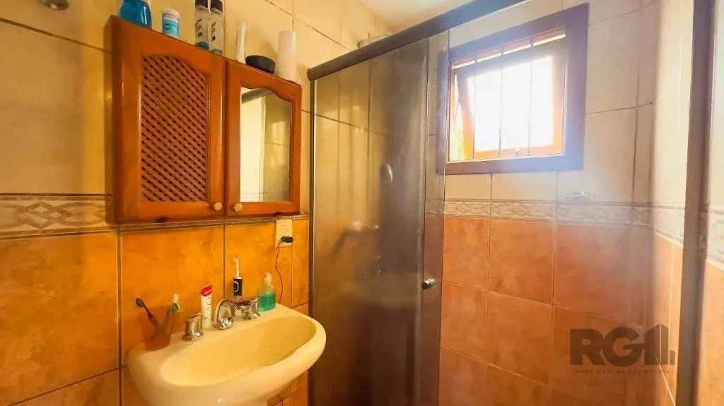 Imagem Casa com 4 quartos no bairro nonoai