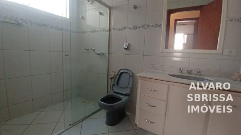 Imagem Excelente Casa térrea -com 3 dormitórios proximó ao centro de Itu