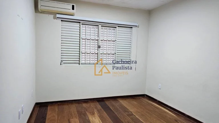 Imagem Casa com 4 dormitórios à venda, 343 m² por R$ 1.500.000,00 - Jardim Nova Cachoeira - Cachoeira Paulista/SP