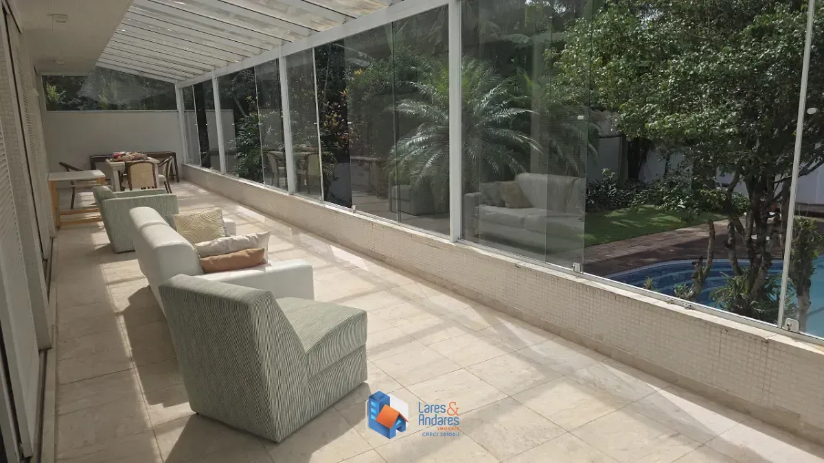 Imagem Sobrado para venda em Santo Amaro com 4 quartos, sendo 4 suítes, 682m²
