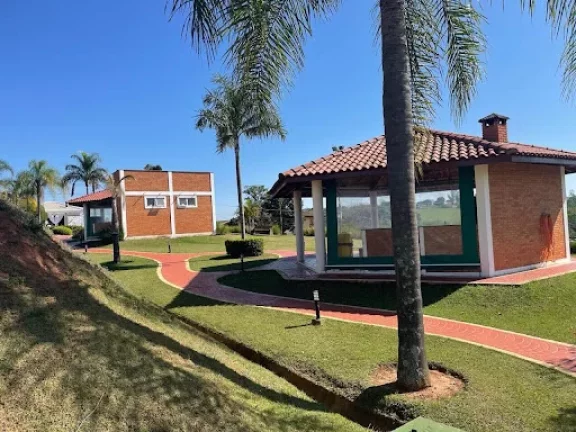 Imagem Terreno à venda, 1100 m por R$ 390.000,00 - Condomínio Saint Charbel - Araçoiaba da Serra/SP