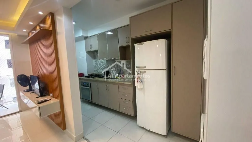 Imagem Apartamento 2 quartos em Todos os Santos, Rio de Janeiro, com varanda e vista para piscina