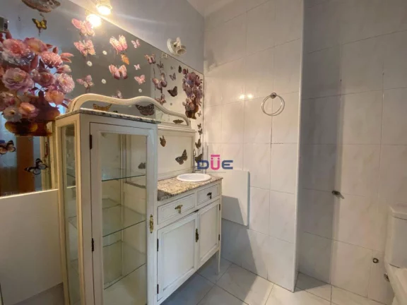 Imagem Apartamento com 3 dormitórios à venda, 134 m² por R$ 950.000,00 - Pompéia - Santos/SP