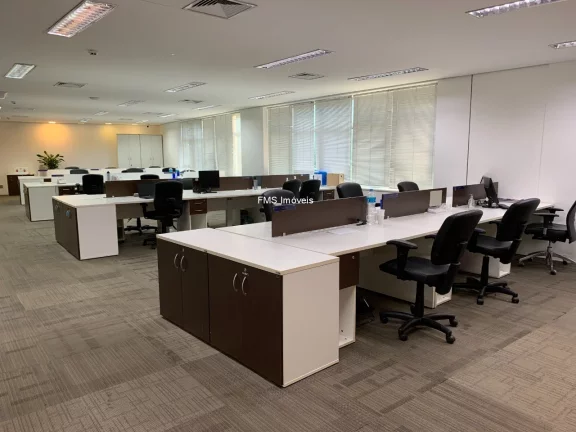 Imagem Andar comercial com 1.119m² na Vila Olímpia.