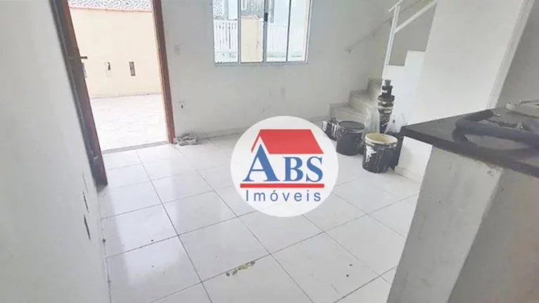 Imagem Sobrado com 2 dormitórios à venda por R$ 199.000,00 - Balneário Japura - Praia Grande/SP