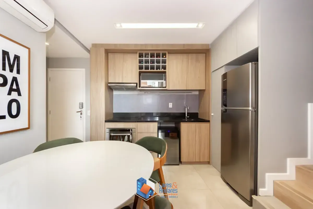 Imagem Duplex para venda em Pinheiros com 2 quartos, sendo 2 suítes, 75m²