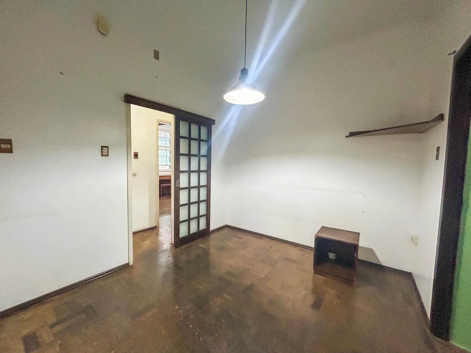 Imagem Casa Residencial com 3 Quartos, sendo 1 suíte e 3 Banheiros, no Bairro Santa Teresa em Porto Alegre, RS