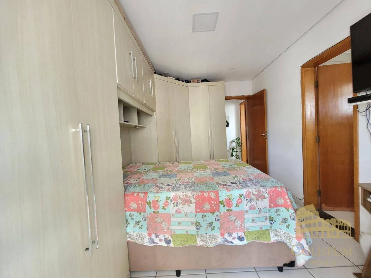 Imagem Apartamento com 3 dormitórios à venda, 105 m² por R$ 690.000,00 - Tupi - Praia Grande/SP
