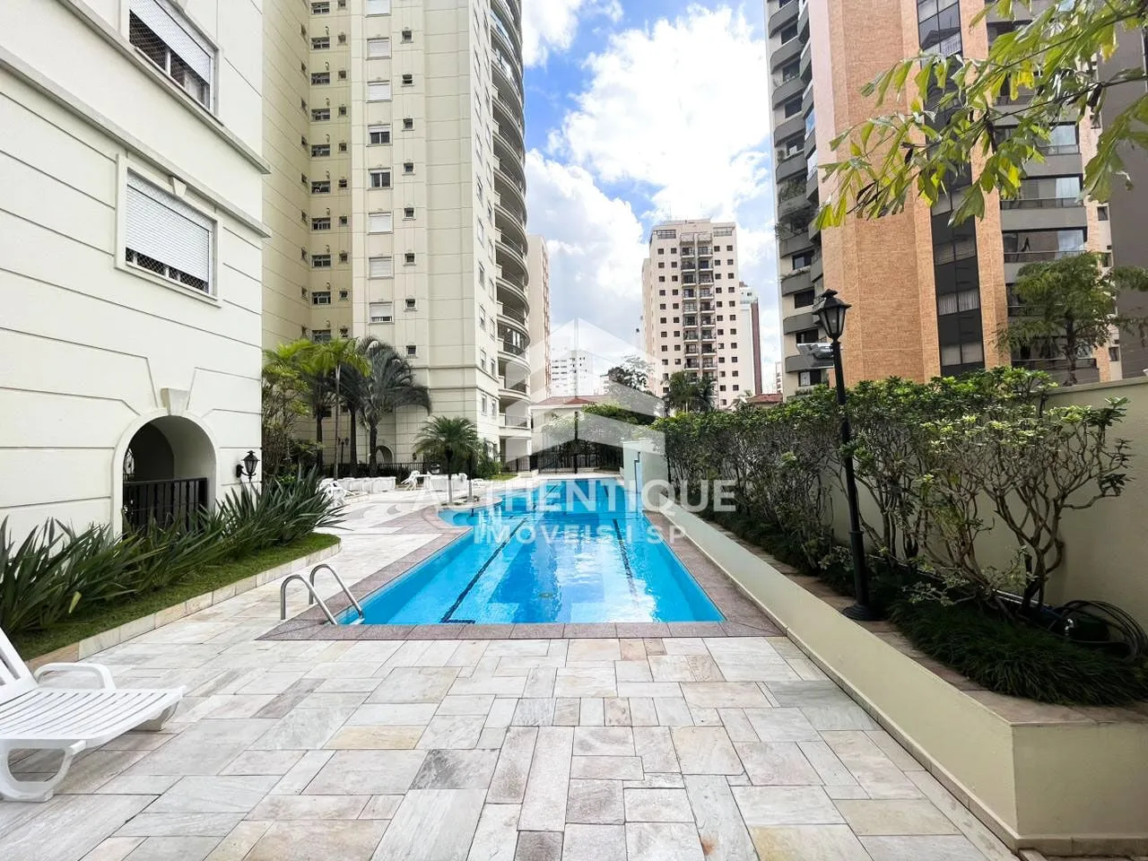 Foto do imóvel Le Quartier Pompéia - Apartamento à venda em Rua Apinajés, 352 - Perdizes, São Paulo - SP