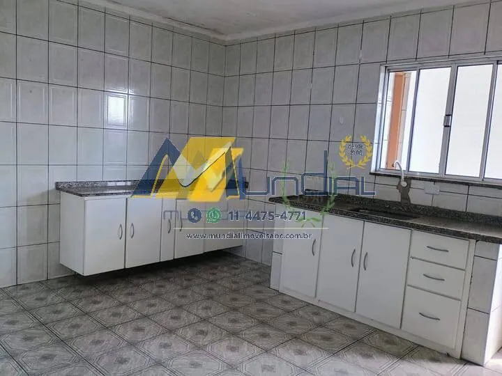 Imagem Oportunidade rara: casas simples com excelente potencial de investimento!