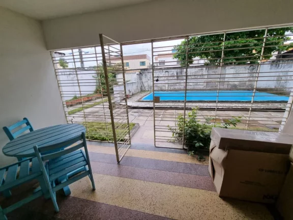 Imagem Casa para Venda em Jaboatão dos Guararapes, Piedade, 4 dormitórios, 3 suítes, 3 banheiros, 8 vagas