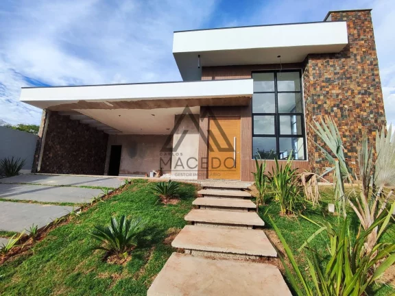 Foto do imóvel Casa Novíssima, Moderna com 3 suítes - Ninho Verde 1