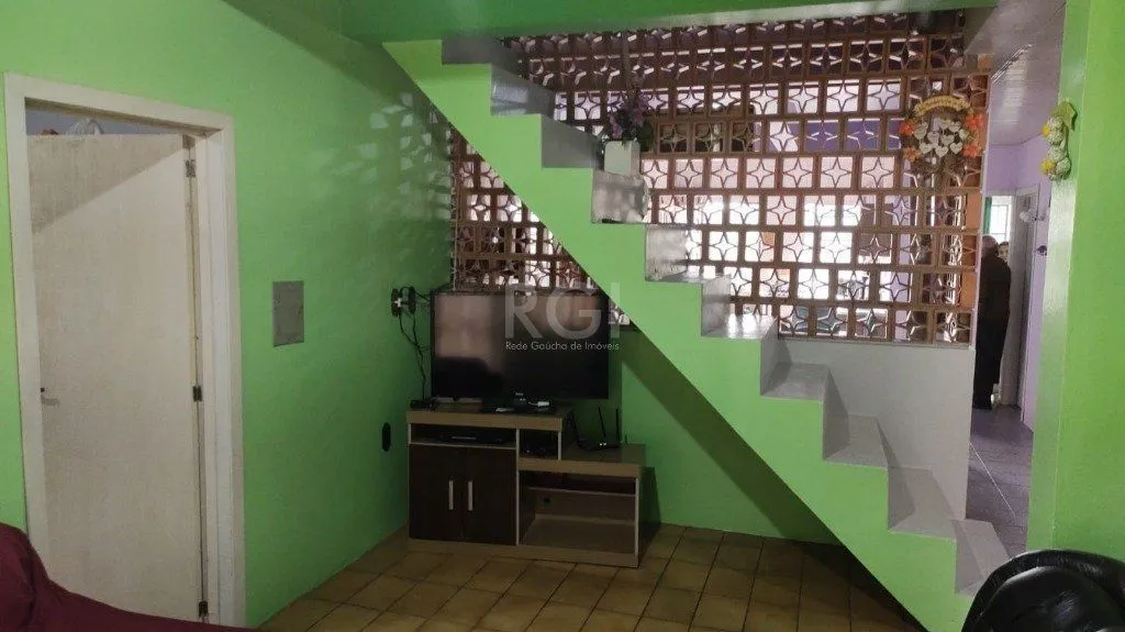 Imagem Casa para Venda - 120m², 4 dormitórios, sendo 1 suites, 3 vagas - Freitas