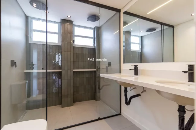 Imagem Imperdível Apartamento à Venda na Bela Vista, São Paulo-SP: 2 Quartos, 1 Suíte, 1 Sala e 118,50m² de Área!