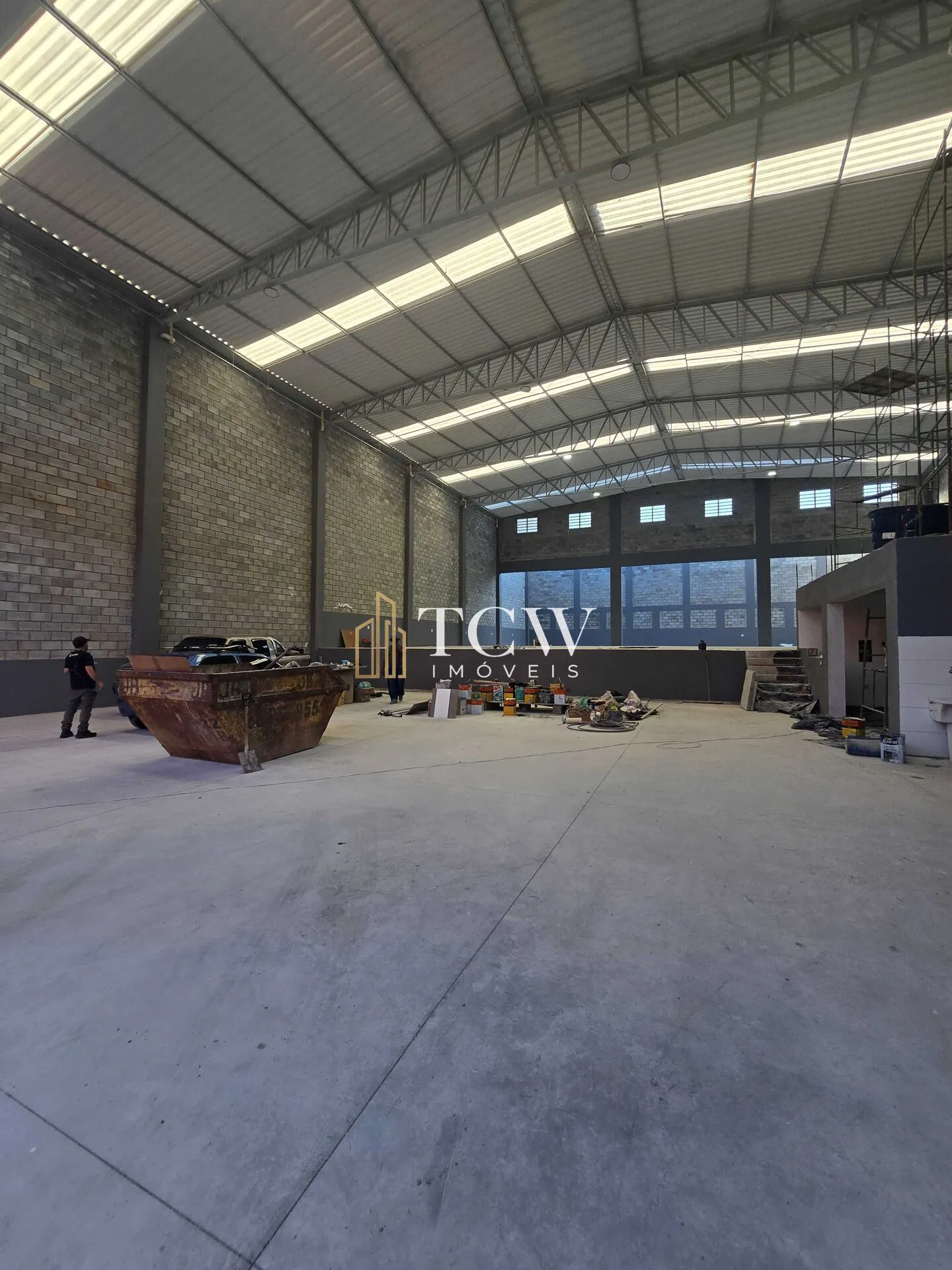 Imagem Galpão Logístico para Locação em Guarulhos/SP | 1.000 m² | Próximo à Rodovia Presidente Dutra
